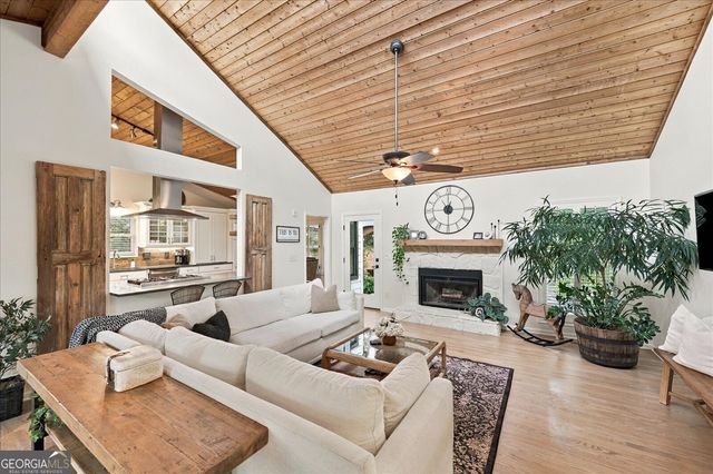 515 Silver Pine Trail, Roswell, GA 30076