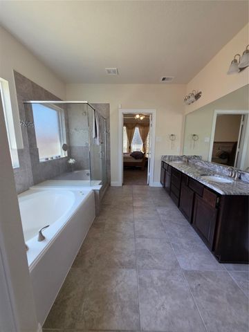 2706 Topaz Cove Lane, Iowa Colony, TX 77583