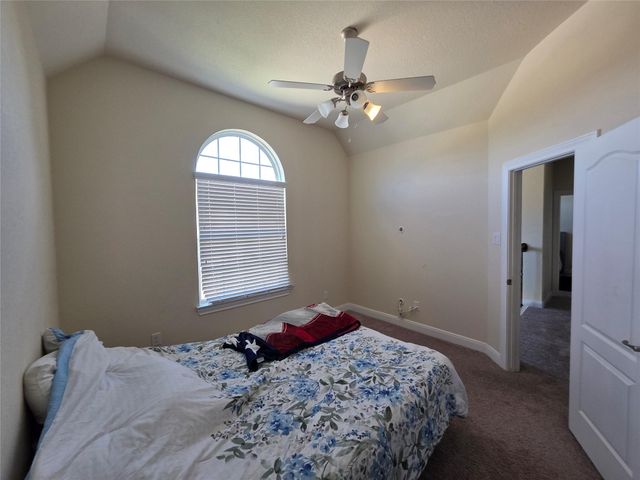 2706 Topaz Cove Lane, Iowa Colony, TX 77583