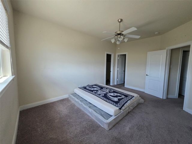 2706 Topaz Cove Lane, Iowa Colony, TX 77583