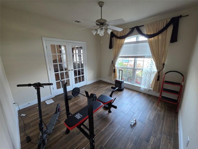 2706 Topaz Cove Lane, Iowa Colony, TX 77583