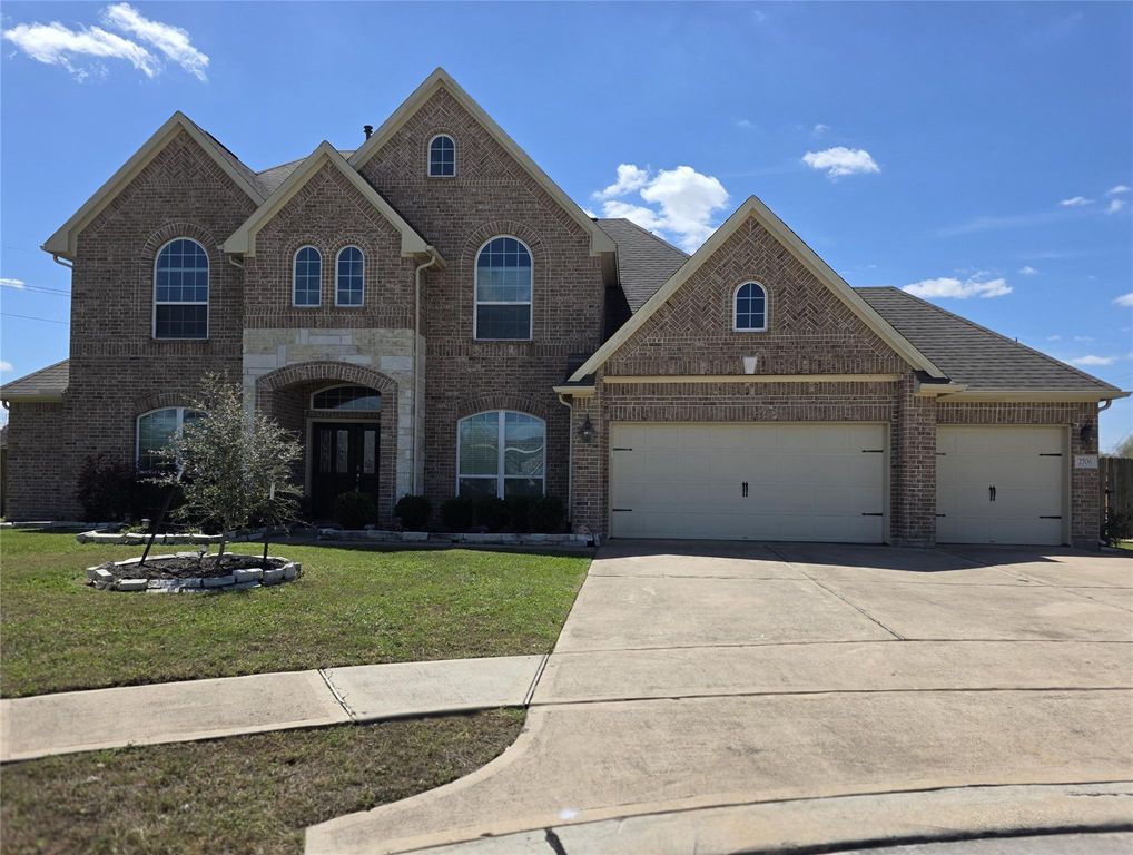 2706 Topaz Cove Lane, Iowa Colony, TX 77583