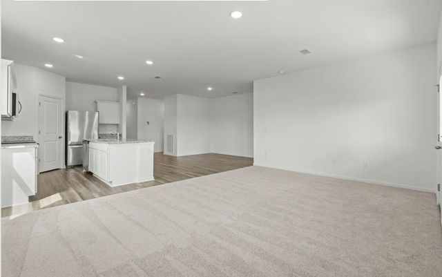 348 Sieders ST, Taylor, TX 76574