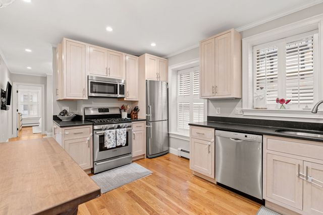 4 Cook Street 1, Boston, MA 02129