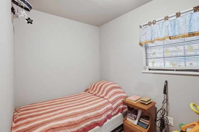 1101 Charles Street, Weatherford, TX 76086