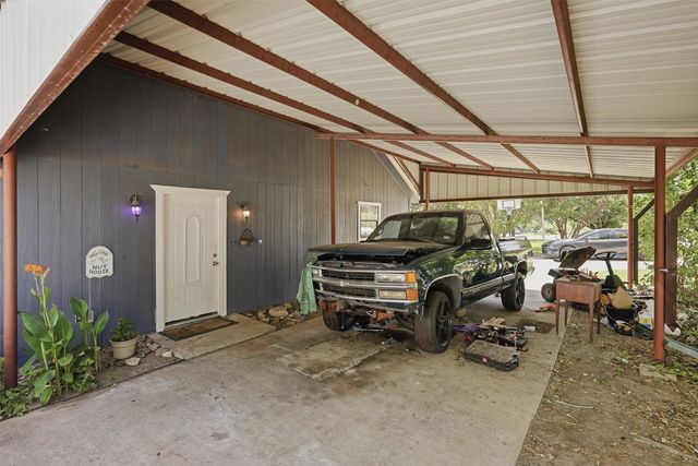 1101 Charles Street, Weatherford, TX 76086