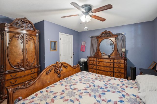 1101 Charles Street, Weatherford, TX 76086