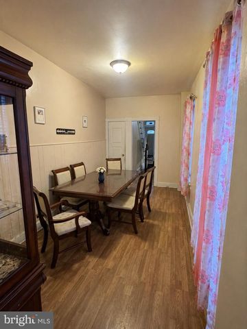 816 SCHUYLKILL AVE, Reading, PA 19601