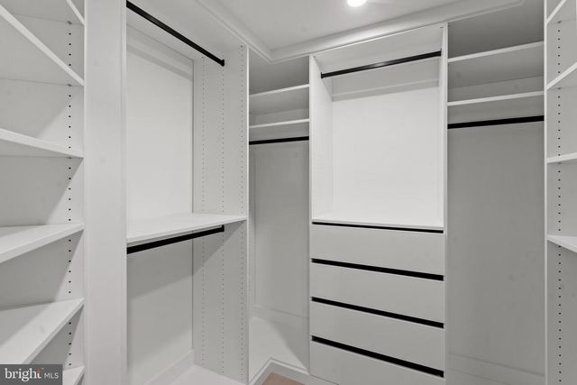 6412 RECREATION LN, Falls Church, VA 22041