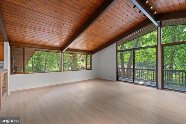 6412 RECREATION LN, Falls Church, VA 22041