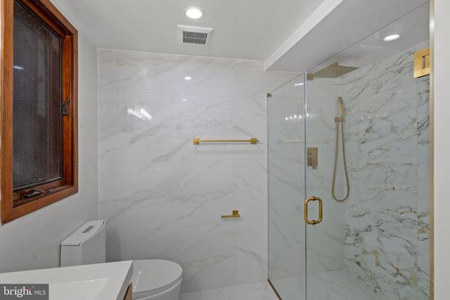6412 RECREATION LN, Falls Church, VA 22041