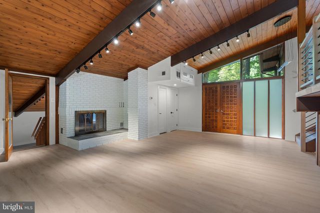 6412 RECREATION LN, Falls Church, VA 22041