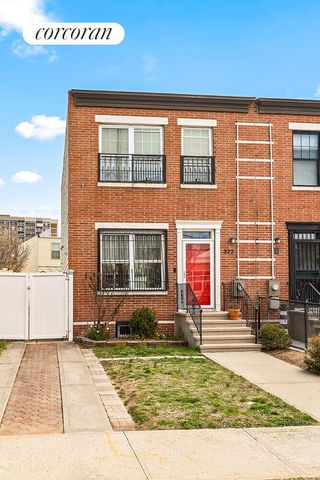 3-22 SEASIDE Avenue, New York City, NY 11694