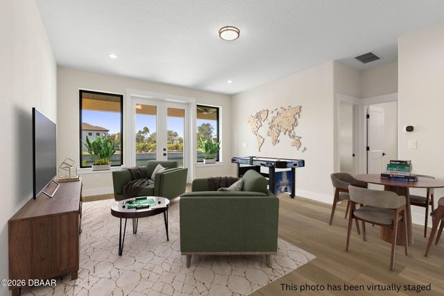 250 Harbor Village Point N, Palm Coast, FL 32137