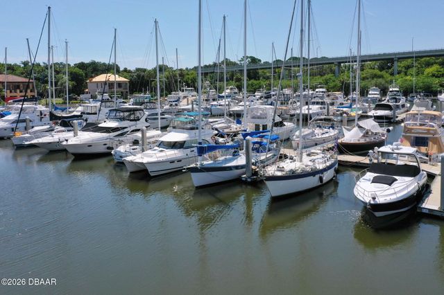 250 Harbor Village Point N, Palm Coast, FL 32137