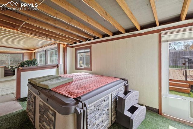 2050 S Chelton Road, Colorado Springs, CO 80916