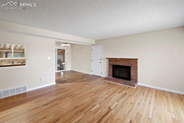 2050 S Chelton Road, Colorado Springs, CO 80916