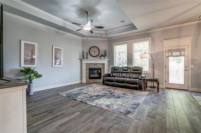 925 NW 191st Street, Edmond, OK 73012