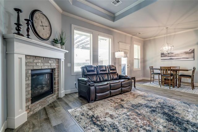 925 NW 191st Street, Edmond, OK 73012