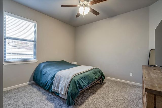 925 NW 191st Street, Edmond, OK 73012