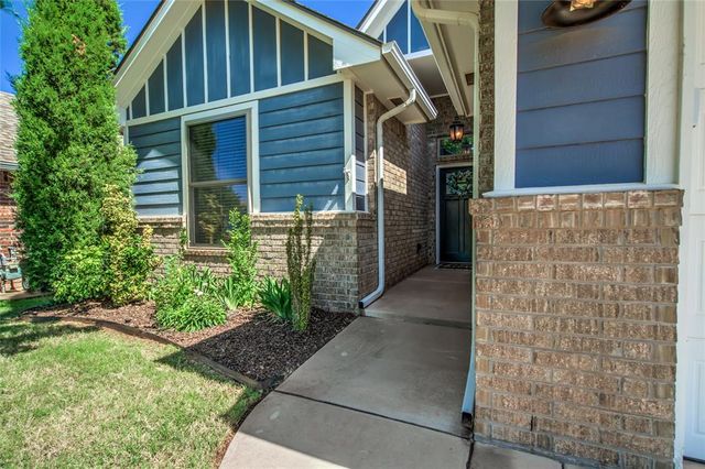 925 NW 191st Street, Edmond, OK 73012