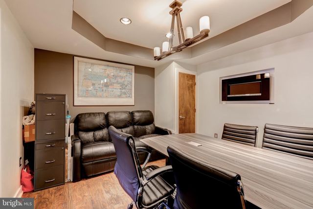 646 ROXBOROUGH AVE, Philadelphia, PA 19128