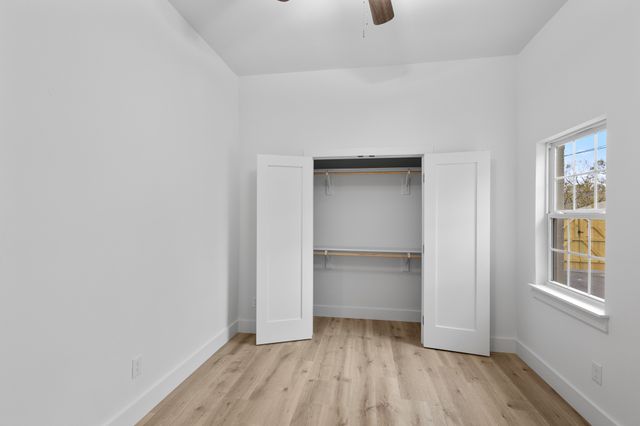 1812 Carpenter Street, Bridgeport, TX 76426