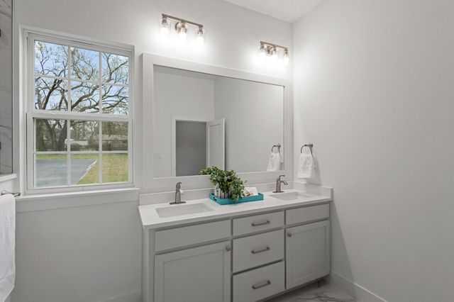 1812 Carpenter Street, Bridgeport, TX 76426