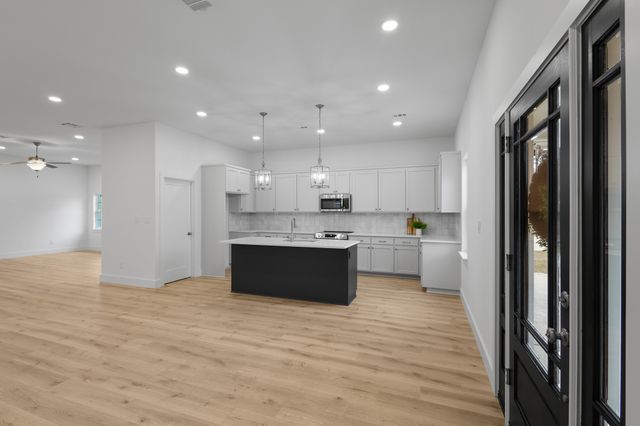 1812 Carpenter Street, Bridgeport, TX 76426