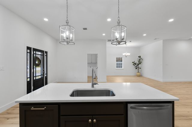 1812 Carpenter Street, Bridgeport, TX 76426