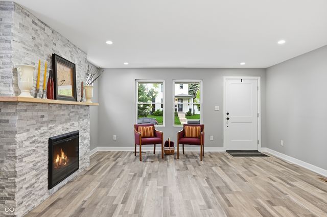 209 N Hamilton Avenue, Indianapolis, IN 46201