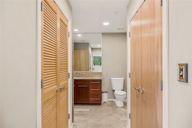 1600 Barton Springs RD 2206, Austin, TX 78704