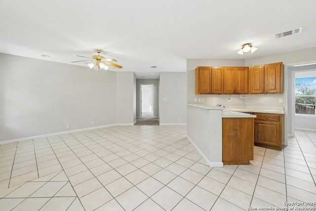 221 N Scenic Loop, Canyon Lake, TX 78133