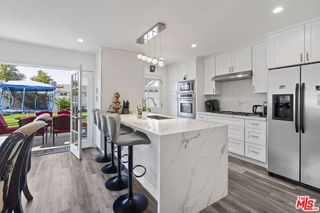 22509 Saticoy Street, West Hills, CA 91307