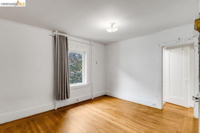 1415 Hampel Street, Oakland, CA 94602