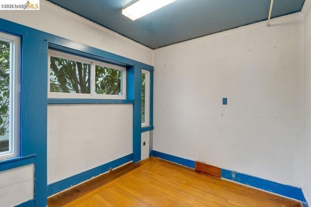 1415 Hampel Street, Oakland, CA 94602