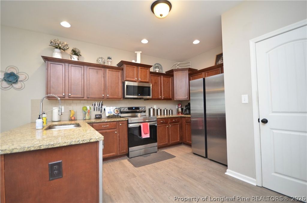 2804 Mosquera Drive, Fayetteville, NC 28306 — photo 15