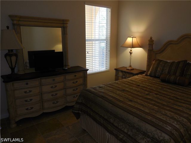 8539 Alessandria CT, Naples, FL 34114