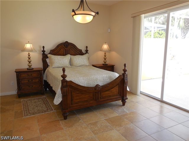 8539 Alessandria CT, Naples, FL 34114