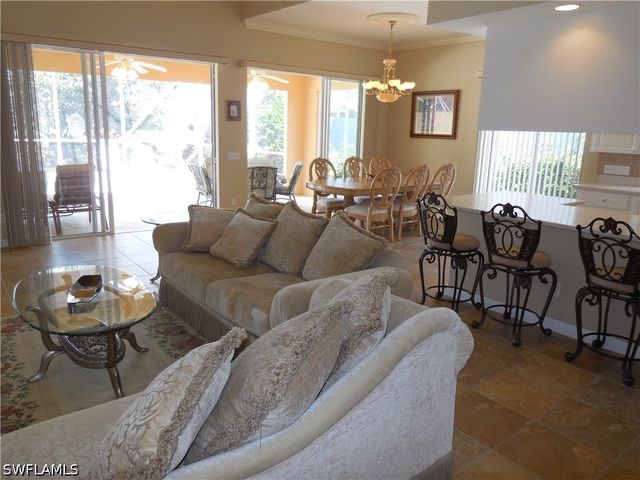 8539 Alessandria CT, Naples, FL 34114