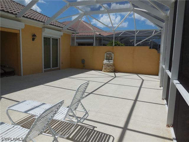 8539 Alessandria CT, Naples, FL 34114