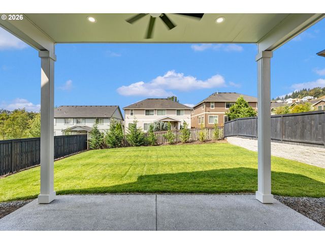 760 N V St, Washougal, WA 98671