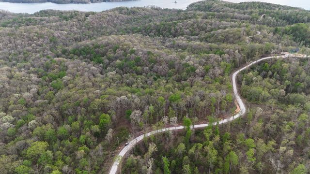75 Overlook Trl, Stewart, TN 37175