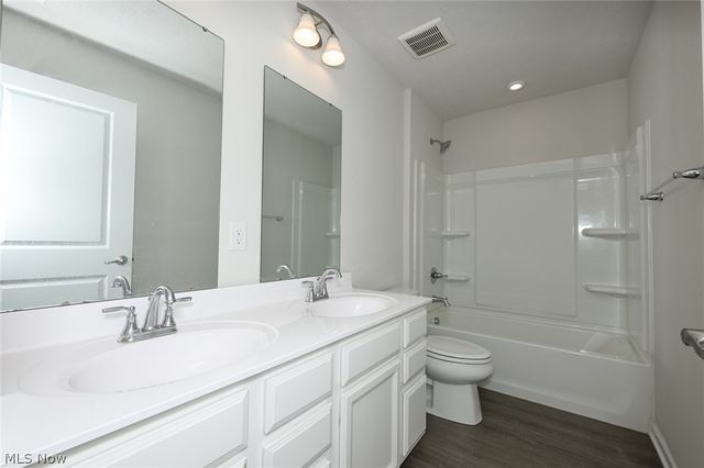 8728 Mavis Trail, Streetsboro, OH 44241