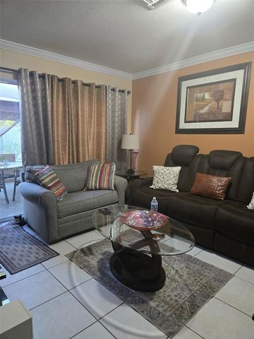 4925 W Lakes Drive, Deerfield Beach, FL 33442