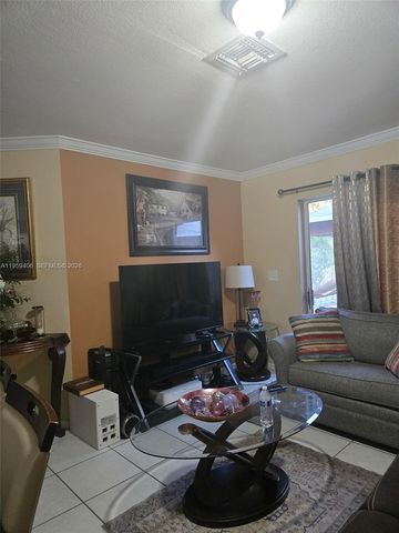 4925 W Lakes Drive, Deerfield Beach, FL 33442