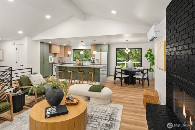 8107 214th Place SE, Woodinville, WA 98072