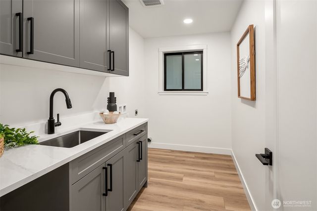 8107 214th Place SE, Woodinville, WA 98072