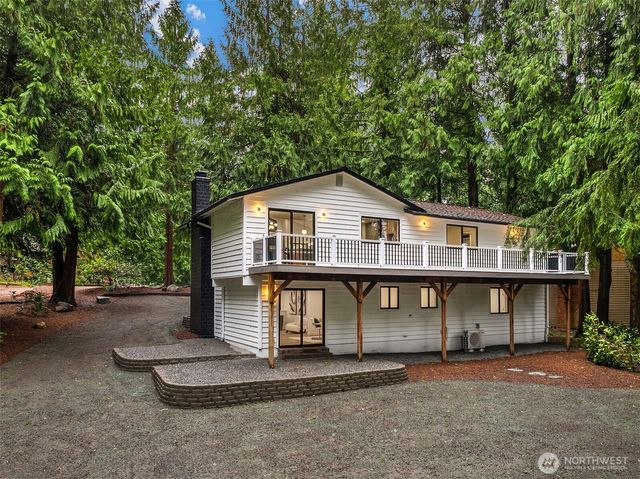 8107 214th Place SE, Woodinville, WA 98072