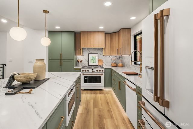 8107 214th Place SE, Woodinville, WA 98072